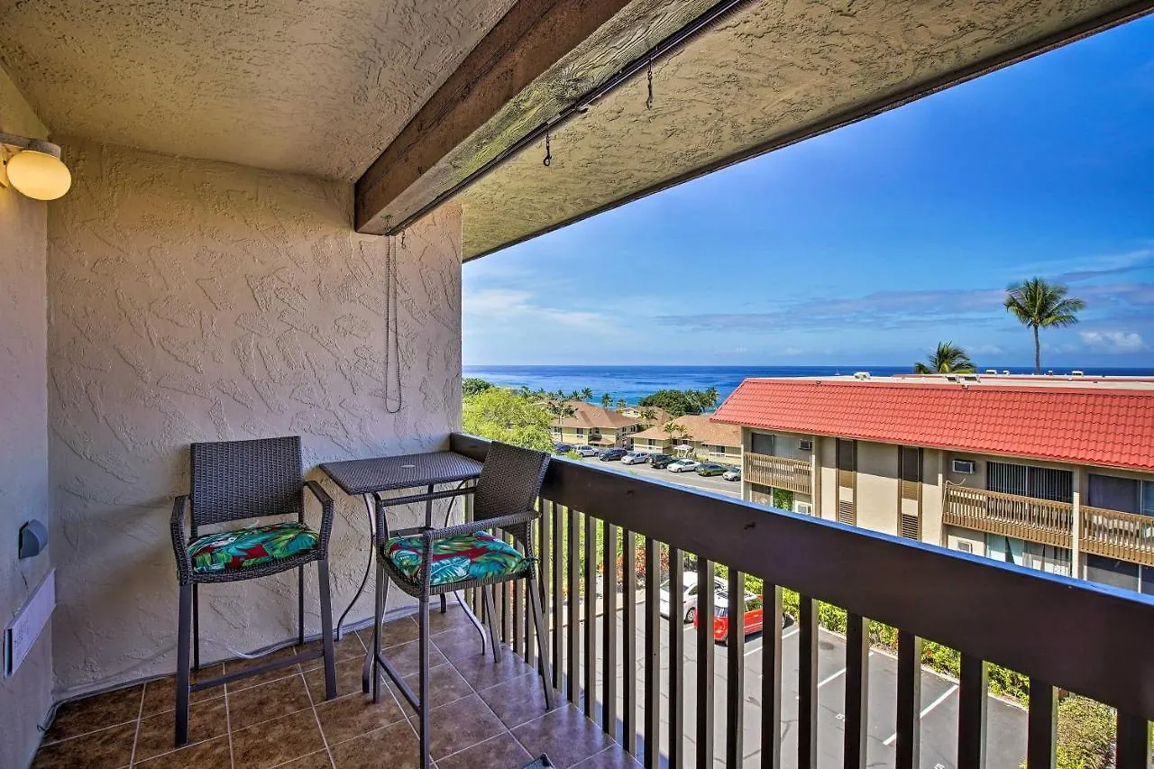 Kona Condo With View, Walk To Beach And Restaurants Kailua-Kona